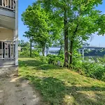Nash Star Private Condo - 2Bed, 2Bath, Sleep 6, 25 Min Walk To Broadway And All Nashville Attractions, Pool, Gym