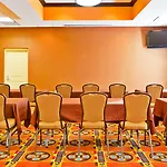 Express Nashville-opryland By Ihg Hotel 3*