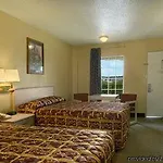 Super 8 By Wyndham Antioch/nashville South East 2*