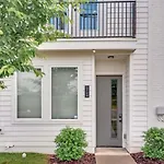 Star Retreat Townhome With Garage 3 Miles To Downtown