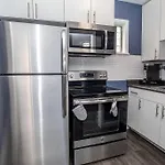 Walk To 12 South, 7 Min To Downtown, Free Parking! Nashville