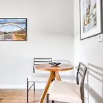 Cozysuites Music Row Charming 1br Free Parking 34 Apartment *