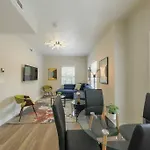 Comfy Nashville 1Br With King Bed And Optional Parking Near Gulch & Midtown Walk To The Parthenon