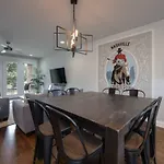 Weho Home, Geodis Park, Mini-golf, Arcade, 10min To Downtown! Sleeps 10! * Nashville