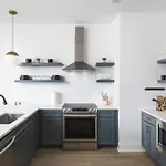 Stunning Spacious Condo Near Restaurants & Coffee