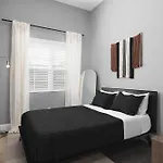 3 Miles To Broadway, Walk To Restaurants And Coffee Apartment Nashville