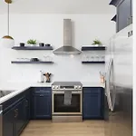 Modern Spacious With Parking By Downtown Broadway Apartment