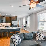Modern Nashville Condo: Walk To Local Breweries!