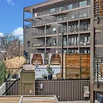 Dancing In The Moonlight In Downtown Nashville By Injoy Nashville