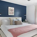 Rose Bungalow - 1 Mile To Broadway