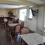 Executive Inn & Suites