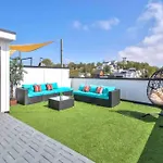 Luxurious Morden Loft Huge Rooftop & Skyline Views Holiday home Nashville