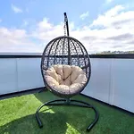 Holiday home Luxurious Morden Loft Huge Rooftop & Skyline Views