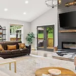 Luxury Oasis - Airport, Downtown, Opry, Lake