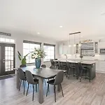 Spacious Only 2 Miles From Downtown