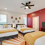 Chic Condo, 2mi To Downtown, Sleeps 8, By Geodis Apartment *