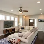 City Views, Under 2Mi Broadway, Gated Parking