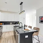 The Ashland House - Stylish Design, Backyard Oasis * Nashville