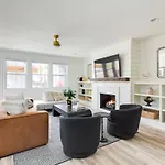 Holiday home The Ashland House - Stylish Design, Backyard Oasis Nashville