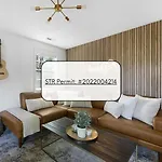 Songbird - Cozy & Centrally Located *