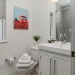 Holiday home The New Nashview Rooftop-skyline View - Sleeps 12