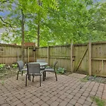 Lux East Nash-hot Tub & Rooftop Patio Nashville