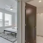Harmony Of Dual Townhomes With 14 Beds Holiday home *