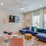 Holiday home Harmony Of Dual Townhomes With 14 Beds *