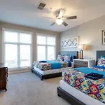 Holiday home 3203 Long Blvd