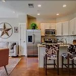 Star Studded - Near Music Row- Private Balcony Nashville