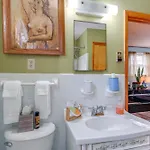 6 Mi To Downtown: 70s-themed In Nashville! Holiday home *