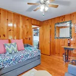 6 Mi To Downtown: 70s-themed In Nashville! * Nashville
