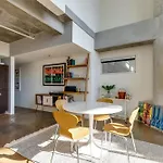 5M106- Spacious Chic 1Br East Nashville Loft