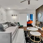 The Gulch Music Row Broadway Parking Apartment Nashville
