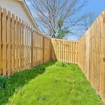 Cute, Charming, West Nash,1 Bed 1Bath , Private Fenced Yard
