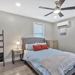 Cute, Charming, West Nash,1 Bed 1bath , Private Fenced Yard Nashville
