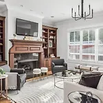 Holiday home Luxe Large With Movie Room, Hot Tub, Garage Nashville