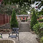 Luxe Large With Movie Room, Hot Tub, Garage * Nashville