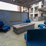 Apartment In Midtown *