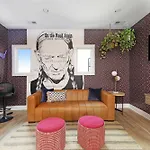 The Willie - Newly Redesigned, Game Room & Rooftop