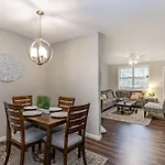 Dove - Private Patio - Mins To Broadway