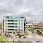 Traveling Professionals. Garage Parking. Downtown.