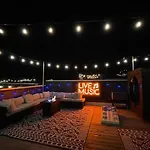 Huge Roof Deck With Games 10 Mins To Broadway *