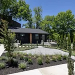 The Nomad By Avantstay