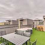 Highland Station - Private Rooftop - Sleeps 14 Holiday home *