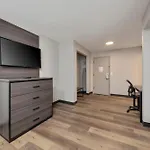 Homestay Suites Hotel