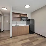 Homestay Suites Hotel 2*