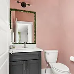 Secret Large 4bd Slp 16p 10min Broad * Nashville