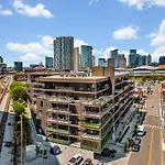 Boots On Broadway In Downtown Nashville With Parking, Pool, Gym