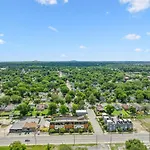 Spacious 3-Story Townhome W Rooftop & City Views